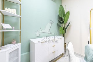 Local comercial en alquiler en San Isidro - Los Almendros en Alcalá de Henares