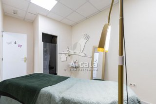 Local comercial en alquiler en San Isidro - Los Almendros en Alcalá de Henares