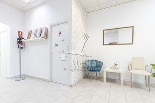 Local comercial en alquiler en San Isidro - Los Almendros en Alcalá de Henares