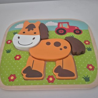 Mi primer puzzle. Puzzle madera caballo granja.