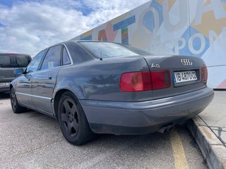 Audi A8 4.2 quattro  V8. de 1995