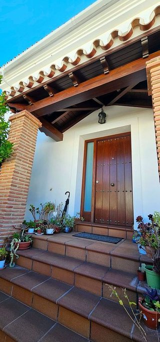 Casa adosada en venta en Los Pacos en Fuengirola