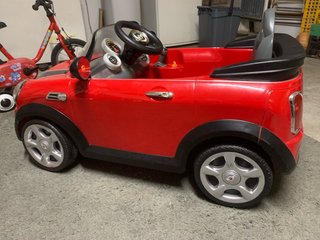 Mini Cooper S eléctrico de batería para niños