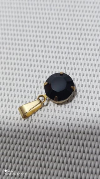 Colgante Swarovski con latón y acero inoxidable