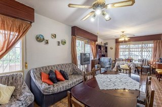 Chalet en venta en Cájar