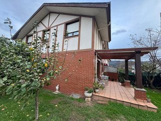 Casa pareada en venta en Corrales de Buelna (Los)