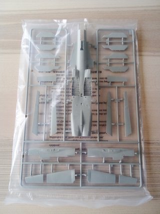 F-18A HORNET MAQUETA HOBBY BOSS 1/48