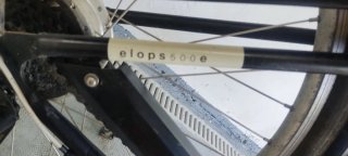 Bicicleta eléctrica XL negra