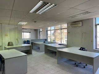 Nave industrial en alquiler en Tres Olivos - Valverde en Madrid