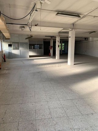 Nave industrial en alquiler en Tres Olivos - Valverde en Madrid