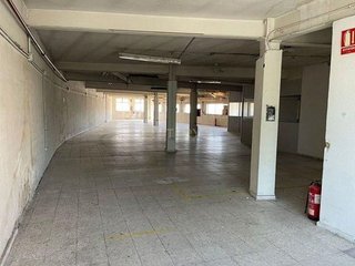 Nave industrial en alquiler en Tres Olivos - Valverde en Madrid