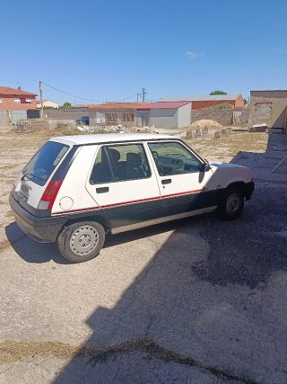 Renault R5  1988