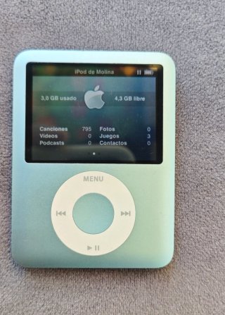 iPod Nano 3ª Gen 8GB + Cable y Cargador