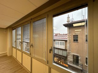 Oficina en alquiler en Centro en Vitoria-Gasteiz