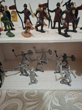 Soldatini Giocattolo Esercito Medievale