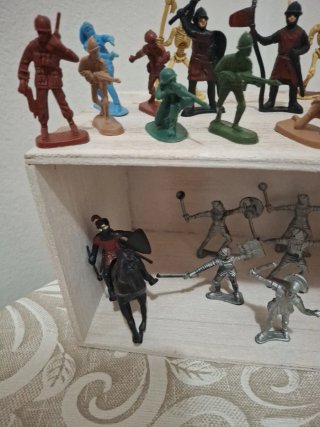 Soldatini Giocattolo Esercito Medievale