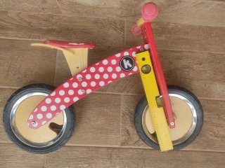 Bicicleta de equilibrio infantil