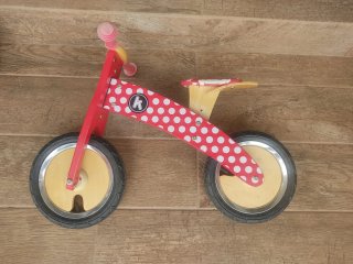 Bicicleta de equilibrio infantil