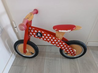 Bicicleta de equilibrio infantil