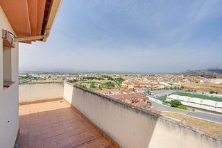 Casa adosada en venta en Peligros