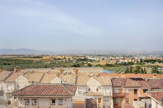 Casa adosada en venta en Peligros