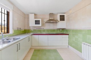 Casa adosada en venta en Peligros
