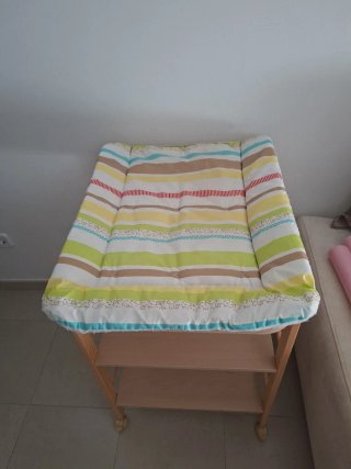 Cambiador de bebé con ruedas + REGALO TRENZA CUNA