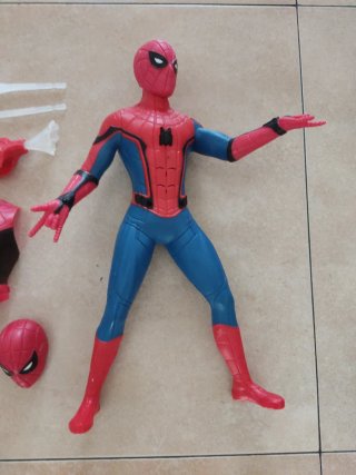Muñeco Spiderman con accesorios