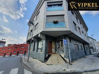 Local comercial en venta en Castiñeiriño - Cruceiro de Sar en Santiago de Compostela
