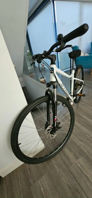 Bicicleta Riverside 500 Blanca