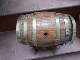 2 Barriles de vino para reparar