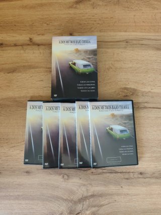 A dos metros bajo tierra DVD T5