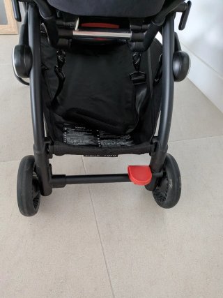 Passeggino Stokke YOYO3 Nero