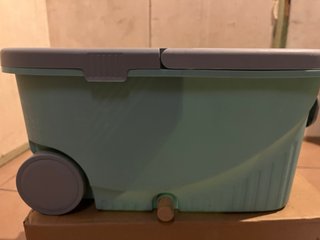 Se vende por falta de uso. La compré para un local