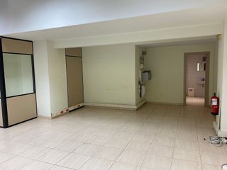 Local comercial en venta en Ermitagaña - Mendebaldea en Pamplona