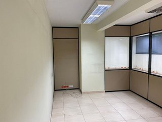 Local comercial en venta en Ermitagaña - Mendebaldea en Pamplona