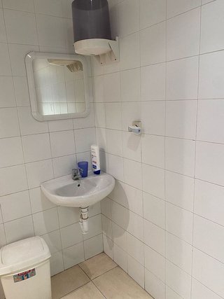 Local comercial en venta en Ermitagaña - Mendebaldea en Pamplona