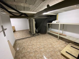 Local comercial en venta en Ermitagaña - Mendebaldea en Pamplona