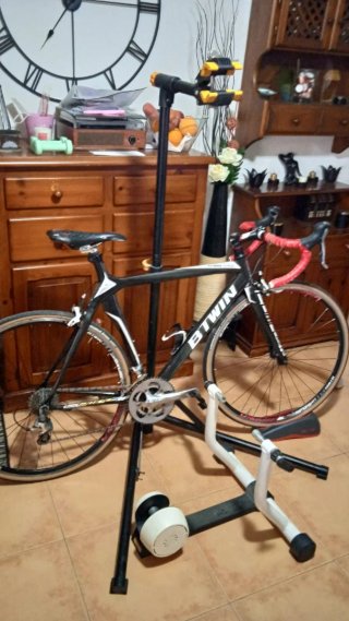 Bicicleta de carretera Btwin (lote completo)