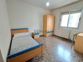 Piso en venta en Ensanche en Teruel