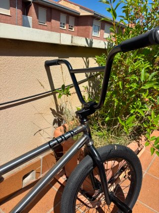 Bicicleta BMX Cult