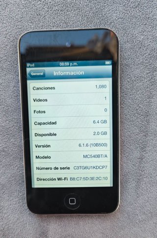 iPod Touch 4ª Gen 8GB + Cable y Cargador.