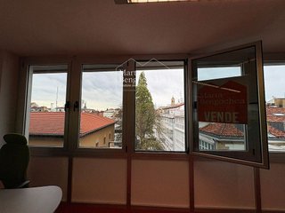 Oficina en venta en Centro en Vitoria-Gasteiz