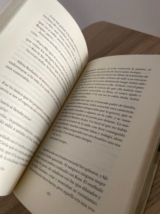 Melocotones Helados (Autores españoles e ibero...