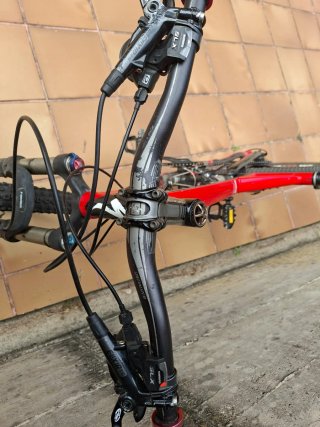 Bicicletta da Montagna Specialized Rossa