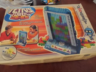 Juego Tetris Tower 3D.Famosa