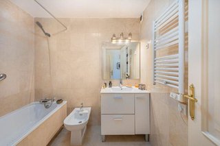 Piso en venta en Benahavís en Benahavís