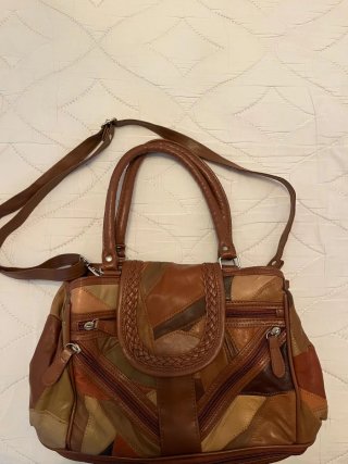 Bolso vintage de cuero marrón con cartera de mano