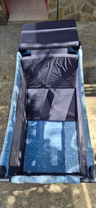Cuna de viaje plegable + colchón