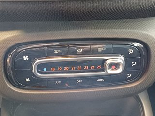 smart fortwo EQ COUPE- 2021